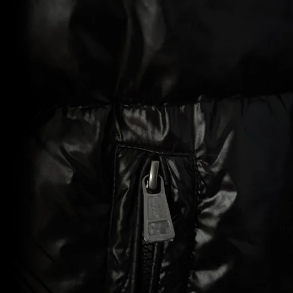 Moncler Puffer Jacket - Picture 7 of 8